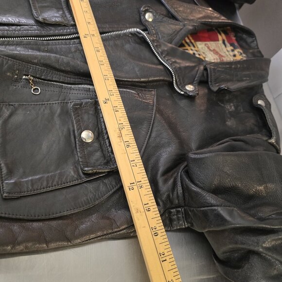 Collectible 50s British Mfg Co. Wind Cheater D-pocket motorcycle jacket (flaws) - Picture 4 of 16